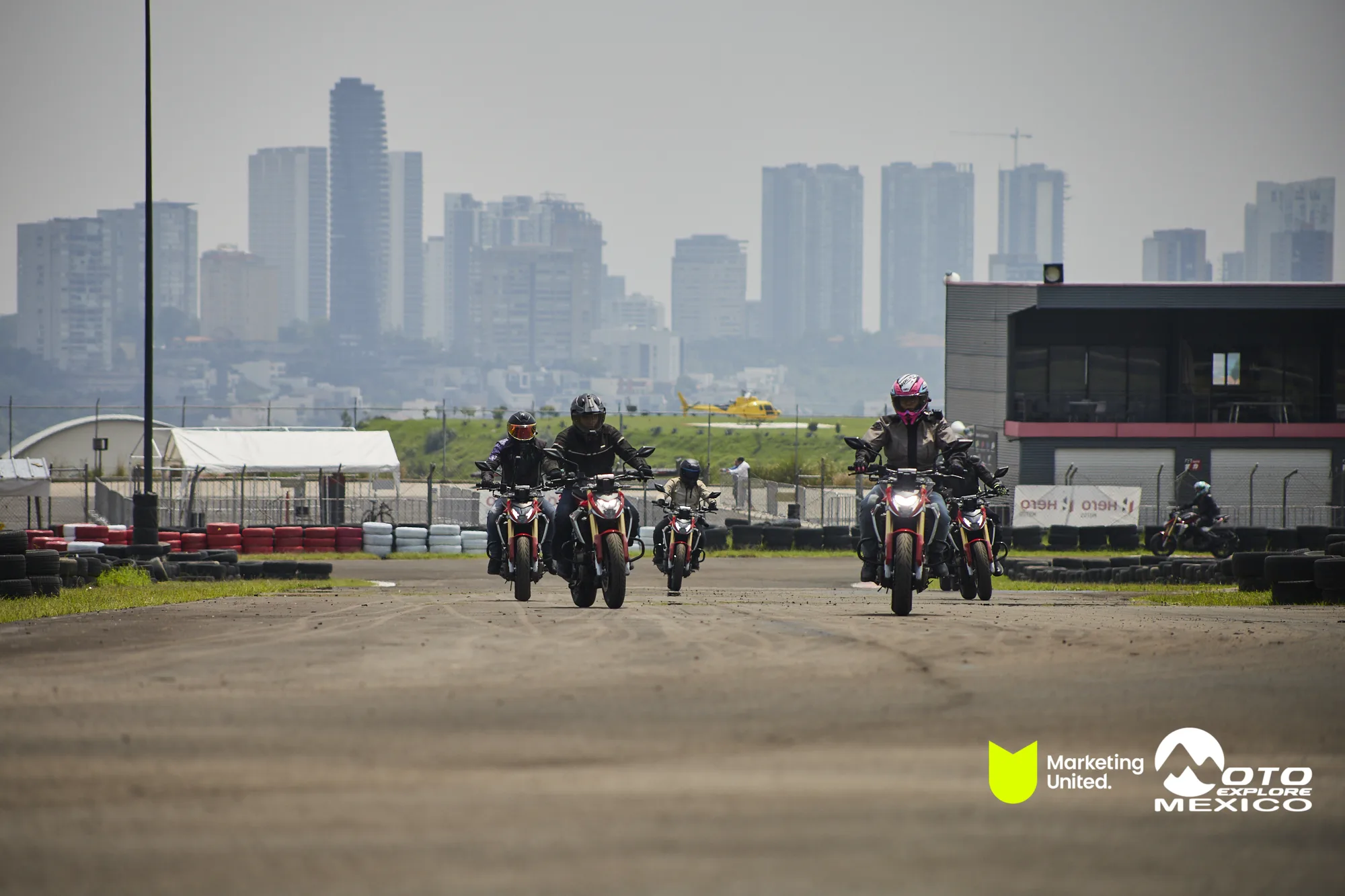 HUNK TRACKDAY 351